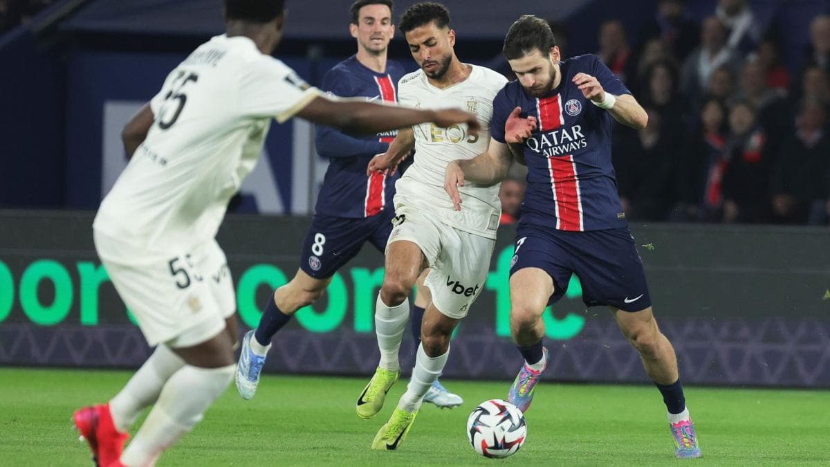 Ligue 1 : Nice fait tomber le PSG pour la première fois de la saison et prend la 4e place