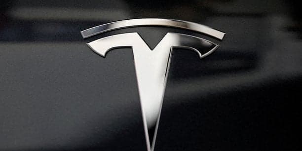 Les profits de Tesla s’écroulent, Elon Musk promet de lancer une voiture à bas coût rapidement