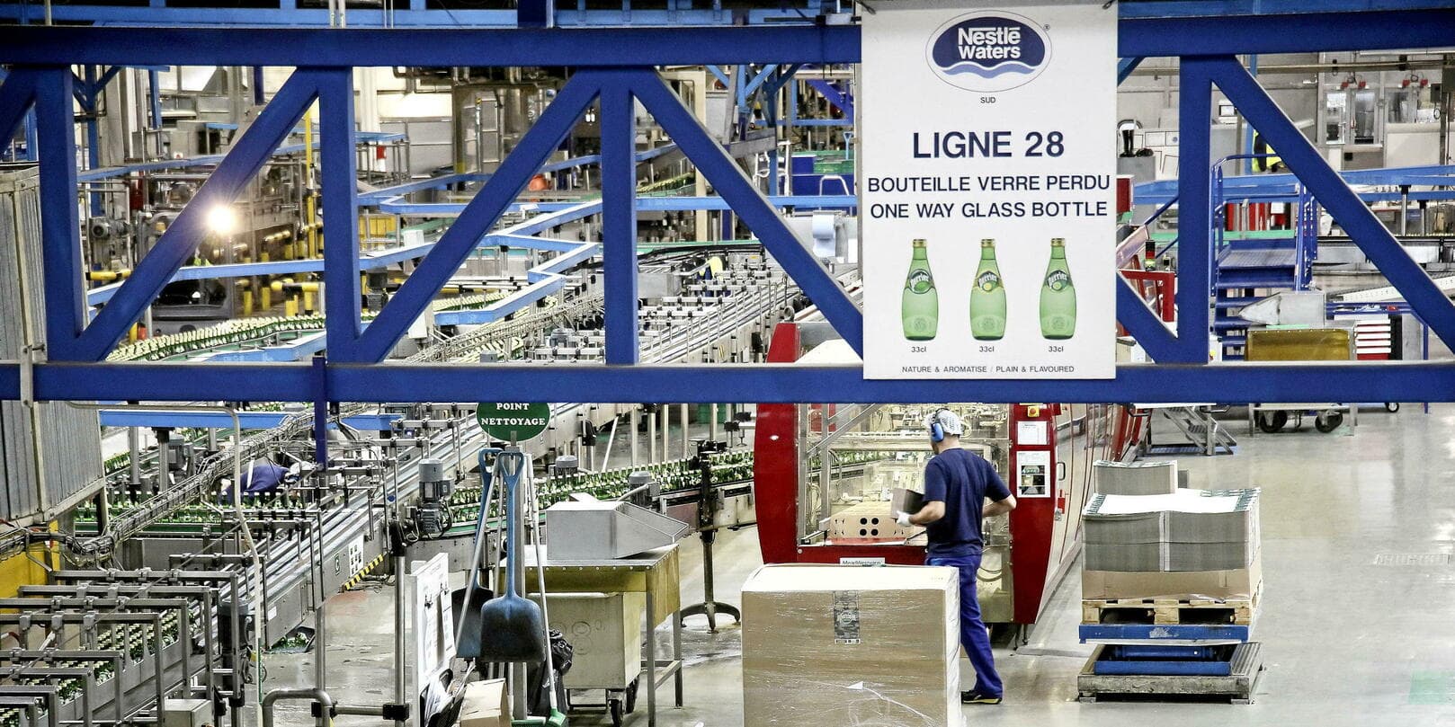 Eaux contaminées de Nestlé : « Le comportement d’Alexis Kohler en dit long sur son implication dans l’affaire »